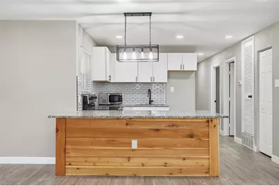 601 W Cedar Street, Arlington, TX 76011 - Photo 8