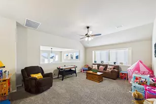 309 Pineview Ln, Ponder, TX 76259 - Photo 34