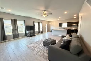 2228 Dana Dr, Grand Prairie, TX 75051 - Photo 8