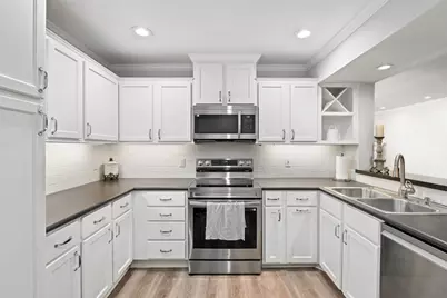 5200 Martel Avenue #6D, Dallas, TX 75206 - Photo 8