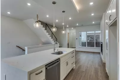 341 College Avenue, Fort Worth, TX 76104 - Photo 4