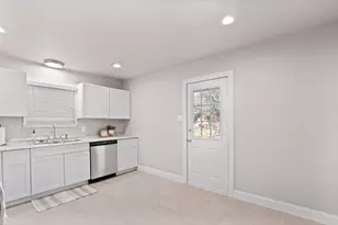 423 E Morton St, Denison, TX 75021 - Photo 6