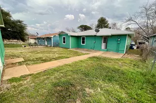 423 E Morton St, Denison, TX 75021 - Photo 18