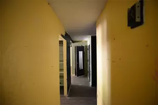 405 Bryan Dr, Crowley, TX 76036 - Photo 10