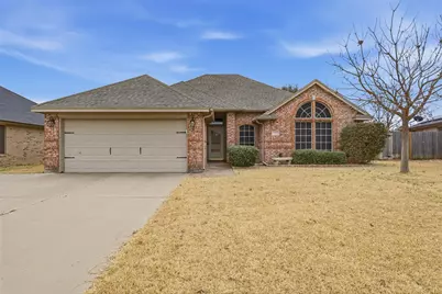 913 Raenae Drive, Burleson, TX 76028 - Photo 32