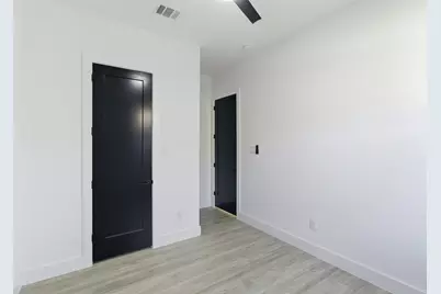 614 S Moore Street, Dallas, TX 75203 - Photo 14