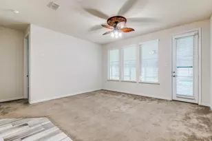 2353 Bella Ct, Carrollton, TX 75010 - Photo 10