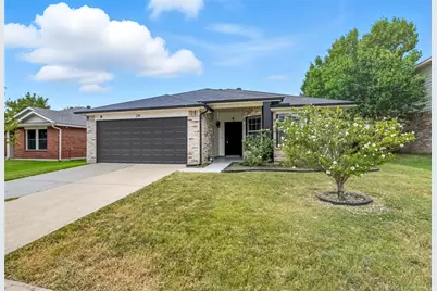 219 Hilltop Drive, Justin, TX 76247 - Photo 4