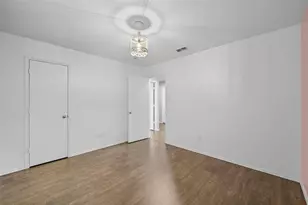 219 Hilltop Dr, Justin, TX 76247 - Photo 26