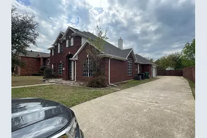 513 Hickory Drive, Murphy, TX 75094 - Photo 2