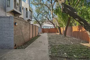 3618 Gillespie St, Dallas, TX 75219 - Photo 24