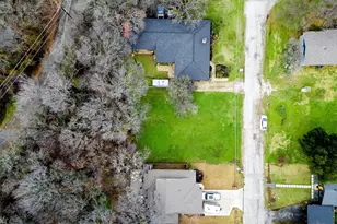 113 W Shore, Lewisville, TX 75057 - Photo 6