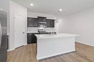 13197 Enclave Pkwy, Savannah, TX 76227 - Photo 10