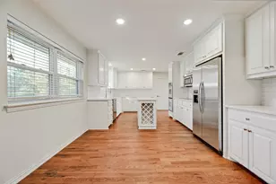 5820 Forest Ln, Dallas, TX 75230 - Photo 10