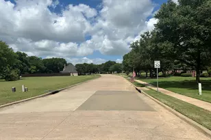1810 Plum Creek Dr, Midlothian, TX 76065 - Photo 6
