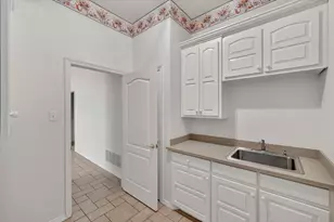 1810 Plum Creek Dr, Midlothian, TX 76065 - Photo 32