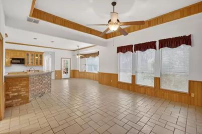 1810 Plum Creek Drive, Midlothian, TX 76065 - Photo 10