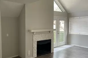 9831 W Walnut St, Dallas, TX 75243 - Photo 4