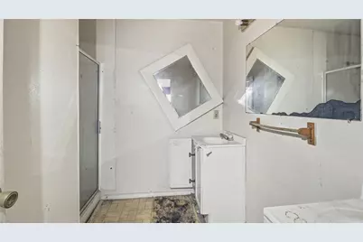 815 Apache, Dallas, TX 75217 - Photo 12