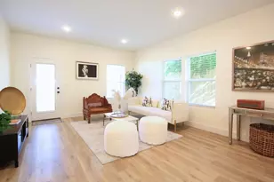 5824 Plum Dale Rd, Dallas, TX 75241 - Photo 10