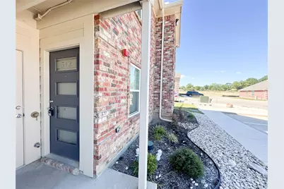 1203 N Clay Street #512, Ennis, TX 75119 - Photo 16