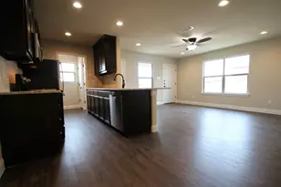 160 Crossbow Ct, Weatherford, TX 76088 - Photo 2