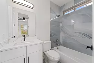 4706 Victor St, Dallas, TX 75246 - Photo 30