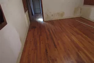 909 Red Bud Dr, Azle, TX 76020 - Photo 6