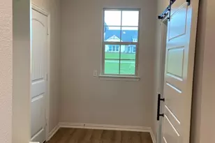 128 Hillview Trl, Decatur, TX 76234 - Photo 6