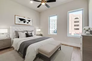 218 E Dallas Rd, Grapevine, TX 76051 - Photo 22