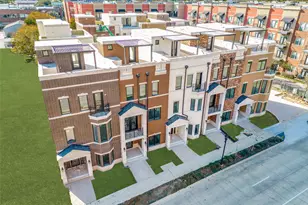 218 E Dallas Rd, Grapevine, TX 76051 - Photo 1