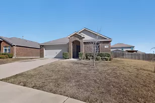 1406 Cedar Hollow Dr, Princeton, TX 75407 - Photo 2
