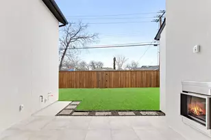 3813 Durango Dr, Dallas, TX 75220 - Photo 40