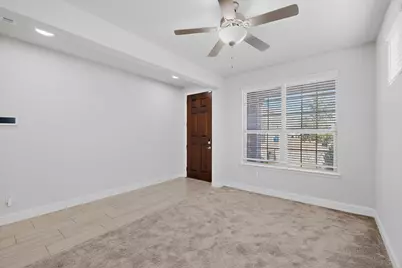 7213 Bronco Bluff, Sachse, TX 75048 - Photo 4