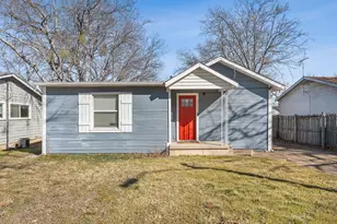 2709 Townsend Dr, Fort Worth, TX 76110 - Photo 2