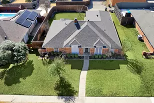 2912 Shalimar Dr, Plano, TX 75023 - Photo 2