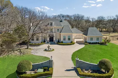 370 Oakwood Trail, Fairview, TX 75069 - Photo 2