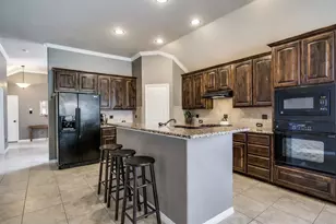 10436 Flat Creek Trail, McKinney, TX 75072 - Photo 6