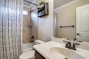 10436 Flat Creek Trail, McKinney, TX 75072 - Photo 14