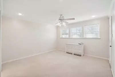 604 S Hampton Road, Oak Leaf, TX 75154 - Photo 12