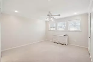 604 S Hampton Rd, Oak Leaf, TX 75154 - Photo 12