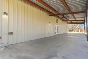 143 Florence Ln, Springtown, TX 76082 - Photo 32