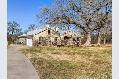 143 Florence Lane, Springtown, TX 76082 - Photo 4