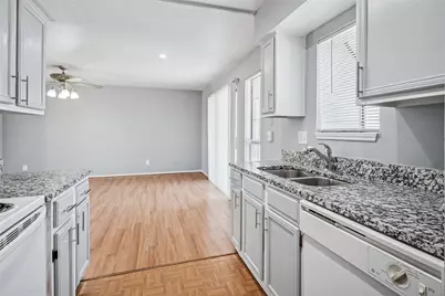 5809 Lake Hubbard Parkway #308, Garland, TX 75043 - Photo 10