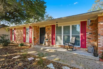 5801 Westlawn Drive, Waco, TX 76710 - Photo 2