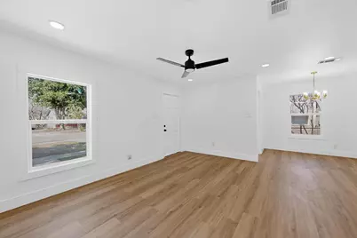 1332 Gaylord Drive, Dallas, TX 75217 - Photo 8