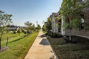 2613 Kings Canyon Mews, Corinth, TX 76210 - Photo 6