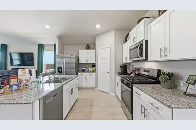 273 Cal Ford Drive, Fort Worth, TX 76247 - Photo 4