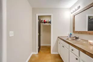 301 Willow Cir, Springtown, TX 76082 - Photo 24