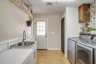 301 Willow Cir, Springtown, TX 76082 - Photo 36